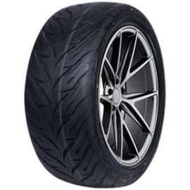 235/40R18 KINFOREST SST RS01 95W